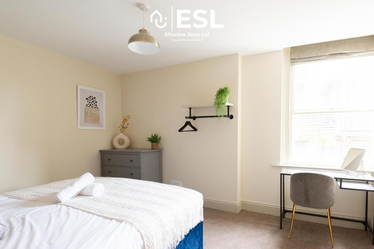 Shrewsbury Square - 2 Bedroom Second Floor Apartment - Perfect Central Location For Exploring Shrewsbury Extérieur photo